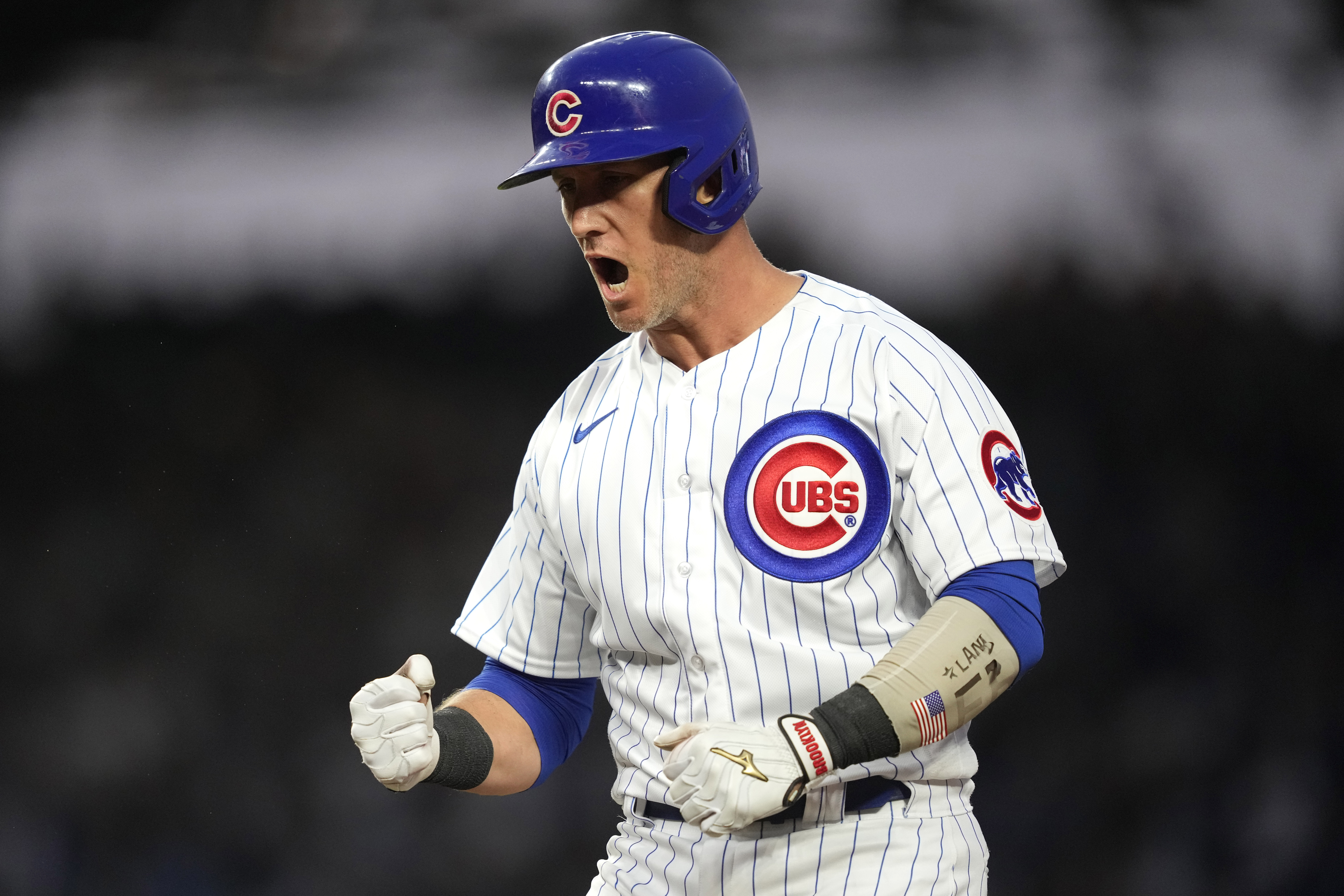Paul Lukas on X: I like Cubs SS Christopher Morel's double-line